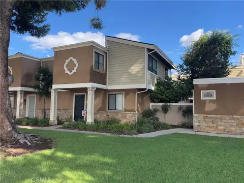 10720 Woodley Ave #3, Granada Hills, CA 91344
