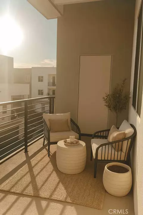 27228 Diamond Peak Ln #301, Valencia, CA 91381