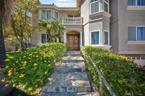 24845 Bella Vista Dr, Newhall, CA 91321