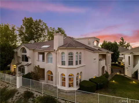 25518 Hemingway Ave #A, Stevenson Ranch, CA 91381