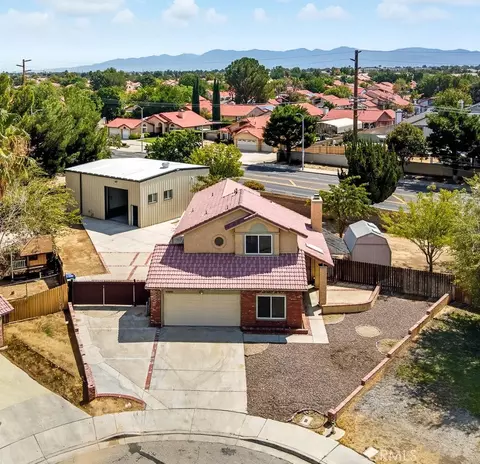 44810 Rock Island Dr, Lancaster, CA 93535