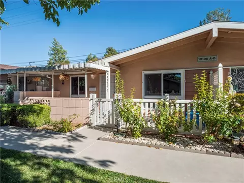19126 Avenue Of The Oaks #C, Newhall, CA 91321