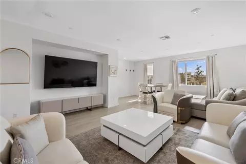 27579 Sanctuary Ct, Valencia, CA 91381