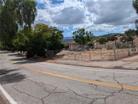 23912 Box Canyon Rd, West Hills, CA 91304