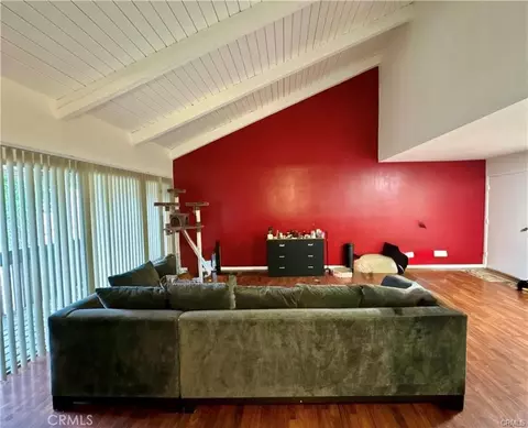 8601 International Ave #271, Canoga Park, CA 91304