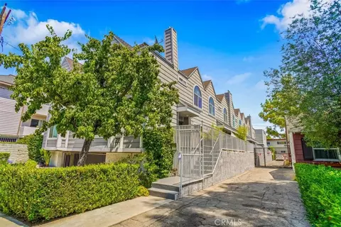 4744 Ben Ave #11, Valley Village, CA 91607