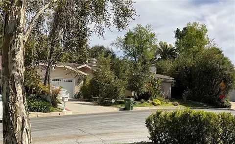 18310 Karen Dr, Tarzana, CA 91356
