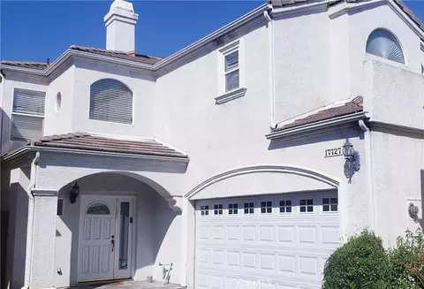 17727 Merridy St, Northridge, CA 91325