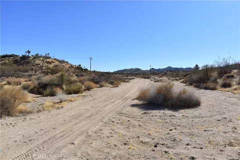1 Indio Ave, Yucca Valley, CA 92284 photo 5