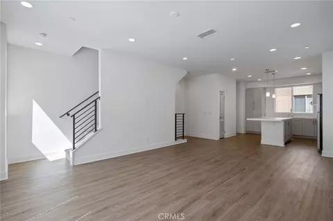 10710 Toluca, Toluca Lake, CA 91602