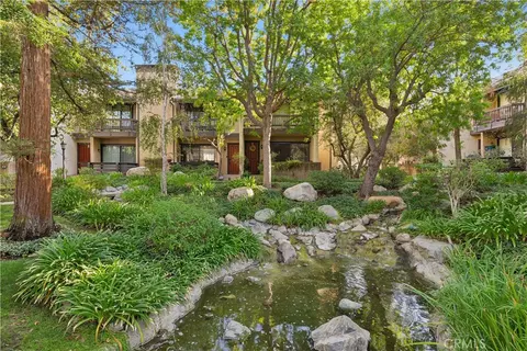 21900 Marylee #281, Woodland Hills, CA 91367