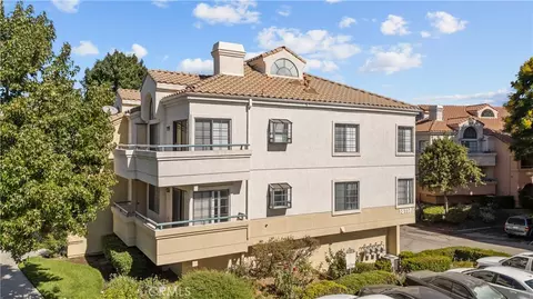 18117 Erik Ct #413, Canyon Country, CA 91387