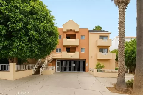 542 N Normandie Ave, Los Angeles, CA 90004