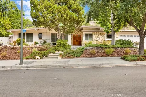 4218 Manson Ave, Woodland Hills, CA 91364