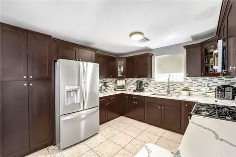 13250 Mercer St, Pacoima, CA 91331