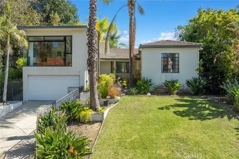 2240 N New Hampshire Ave, Los Angeles, CA 90027
