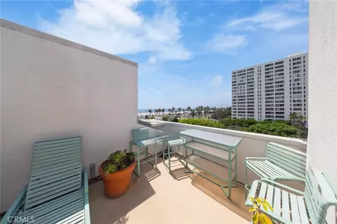 2910 Neilson Way #503, Santa Monica, CA 90405