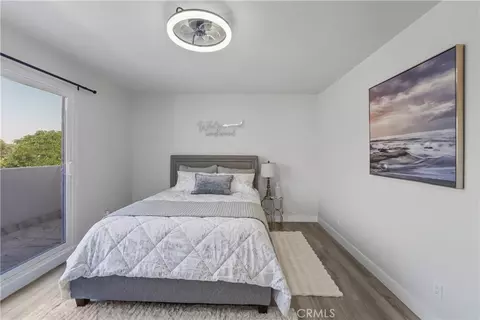 Bedroom - 2431 Victoria Ave, Oxnard, CA 93035 photo 4 of 4