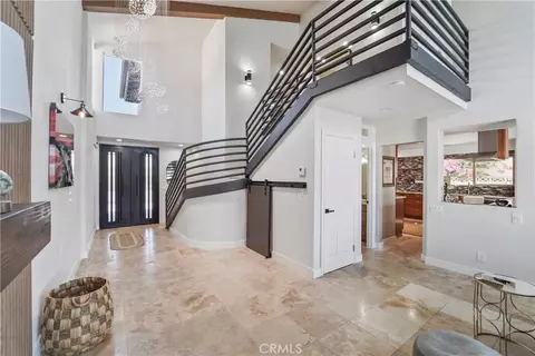 Entry Way - 2431 Victoria Ave, Oxnard, CA 93035 photo 3 of 6