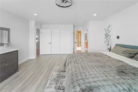 Bedroom - 2431 Victoria Ave, Oxnard, CA 93035 photo 2 of 4