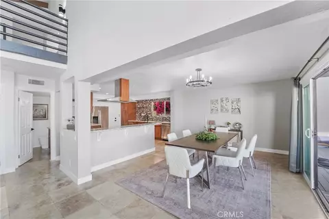 Dining - 2431 Victoria Ave, Oxnard, CA 93035 photo 2 of 3