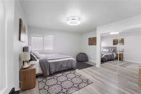 Bedroom - 2431 Victoria Ave, Oxnard, CA 93035 photo 3 of 4
