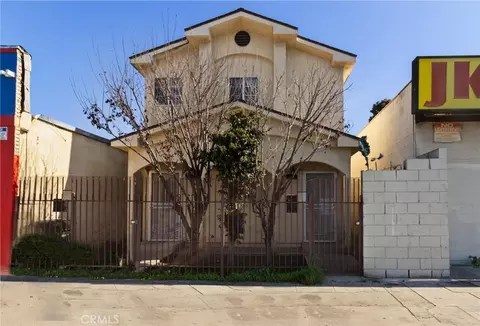 9714 S Main, Los Angeles, CA 90003