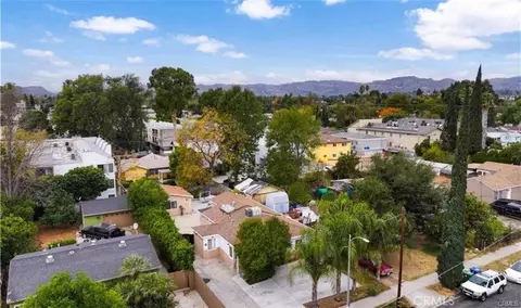 7327 N Loma Verde, Canoga Park, CA 91303