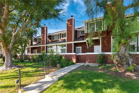 19431 Sherman Way #15, Reseda, CA 91335