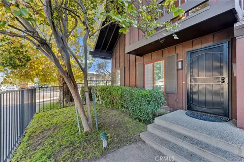 7501 Winnetka Ave, Winnetka, CA 91306