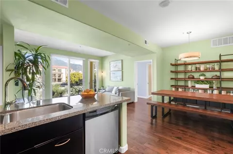 250 N First St #436, Burbank, CA 91502