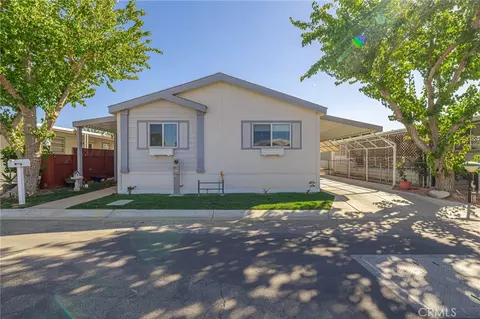 2550 E Avenue I #55, Lancaster, CA 93535