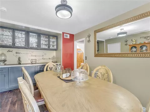 Dining - 714 Appleton Rd, Simi Valley, CA 93065 photo 3 of 4