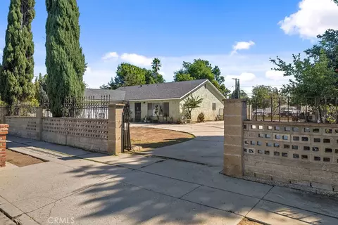 15080 Polk St, Sylmar, CA 91342