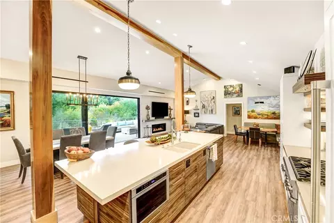 60 Robin Hood, Westlake Village, CA 91361