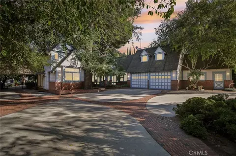 4950 Woodley Ave, Encino, CA 91436