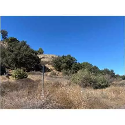 0 San Martinezmadison, Castaic, CA 91384