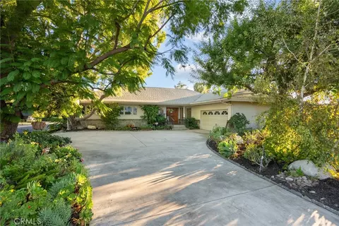 19200 Ballinger, Northridge, CA 91324