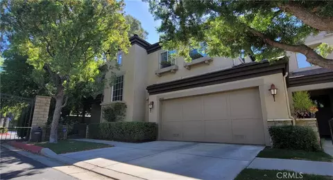 24600 Avignon, Valencia, CA 91355