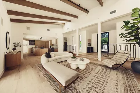 4195 Alonzo Ave, Encino, CA 91316