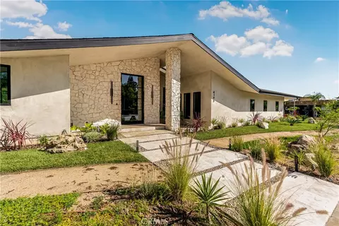 4195 Alonzo Ave, Encino, CA 91316