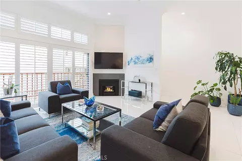1516 E Broadway #12, Glendale, CA 91205