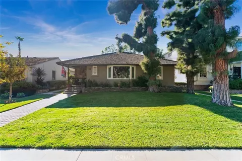 745 Havana Ave, Long Beach, CA 90804