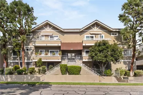 620 N 6th St #106, Burbank, CA 91501