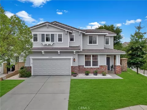 27684 Muir Grove Way, Castaic, CA 91384