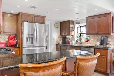 Kitchen - 20220 Bald Mtn, Tehachapi, CA 93561 photo 2 of 5