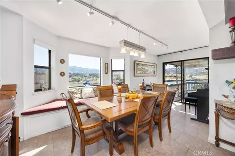 Dining - 20220 Bald Mtn, Tehachapi, CA 93561 photo 1 of 3