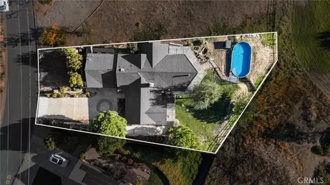 View/Area - 20220 Bald Mtn, Tehachapi, CA 93561 photo 1 of 8