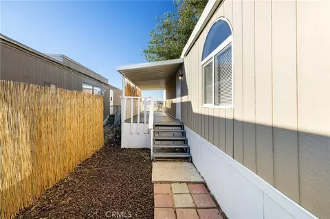 5335 W Rosamond Blvd #52, Rosamond, CA 93560