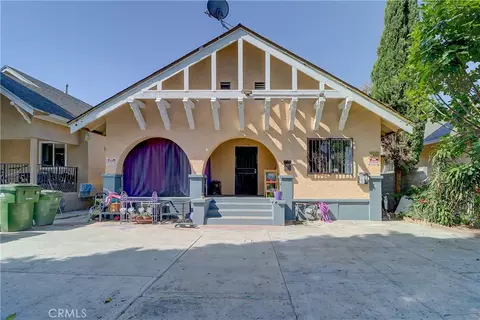 834 E 33rd St, Los Angeles, CA 90011
